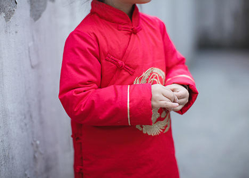 梦见前男友穿大红棉袄是什么预兆 梦到前男友穿大红棉袄是什么意思