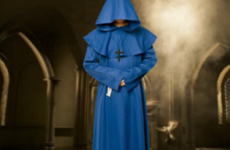 梦见穿蓝衣服的牧师是什么意思  梦见穿蓝衣服的牧师有什么预兆