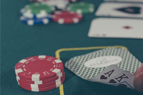 梦见打扑克是什么预兆 梦到打扑克是什么意思